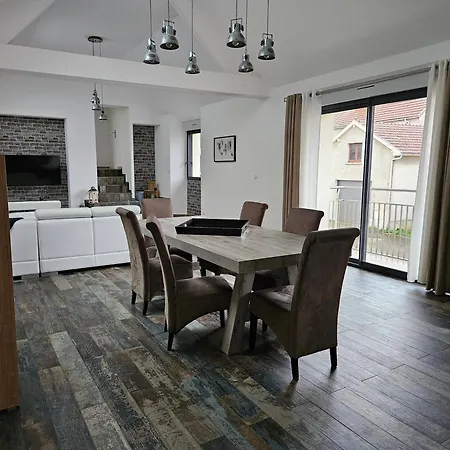 Les Bulles De Bonheur - Au Cœur Du Vignoble Champenois *